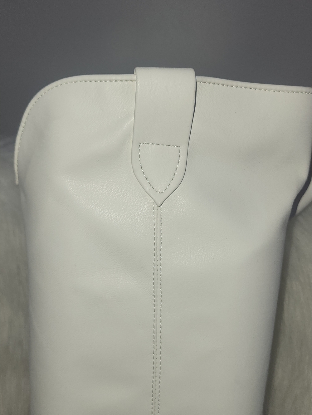Steve Madden All White Bronco Knee High Boots, Size 9M - Picture 11 of 13